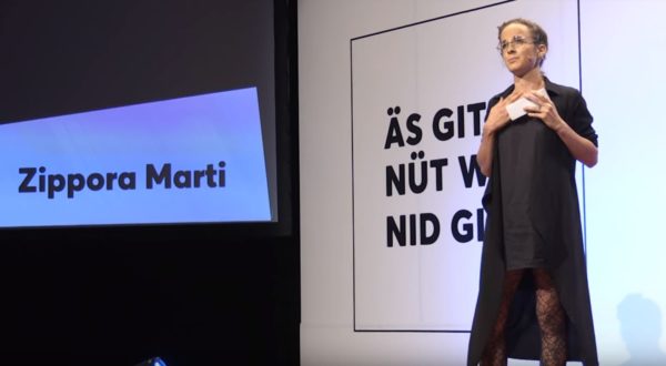 Ein Jahr lang das gleiche Kleid | Zippora Marti | TEDxBern